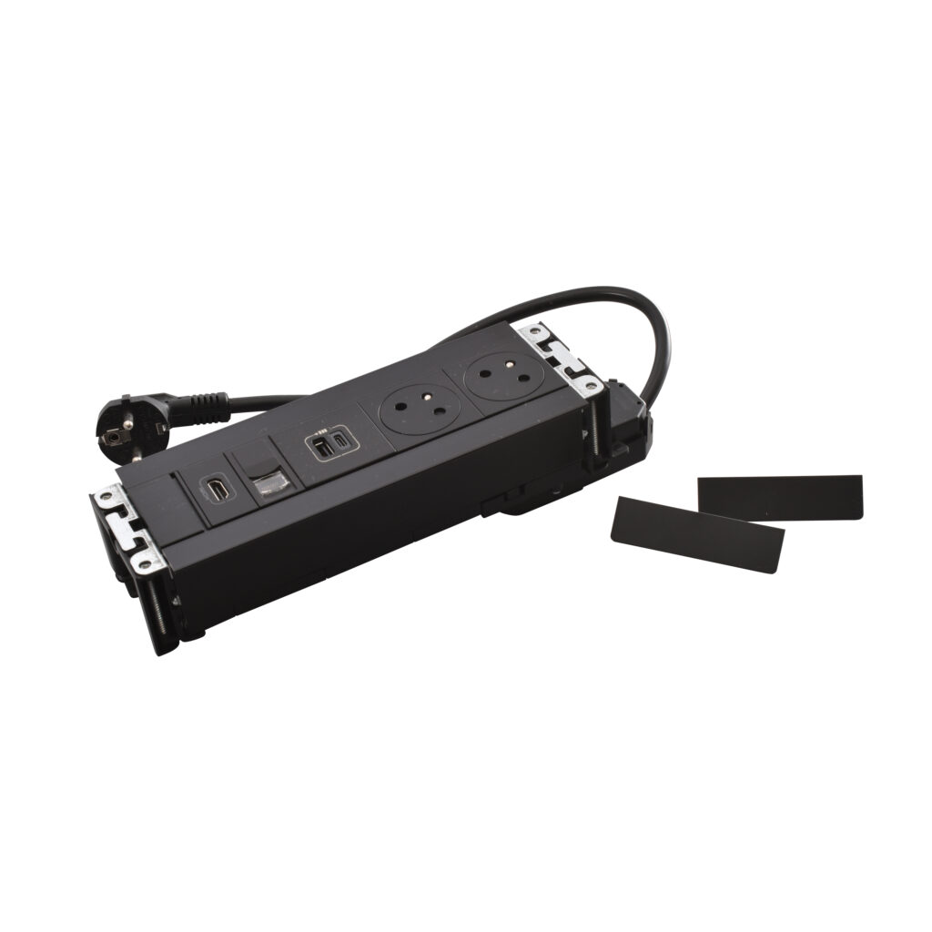 LG-654775-WEB-R.jpg