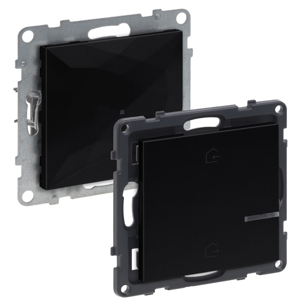 LG-765830-WEB-R